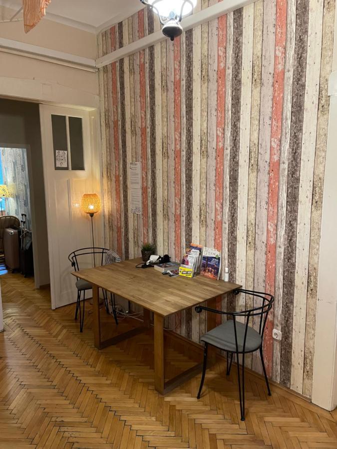 Acacia Hostel Budapeşte Dış mekan fotoğraf